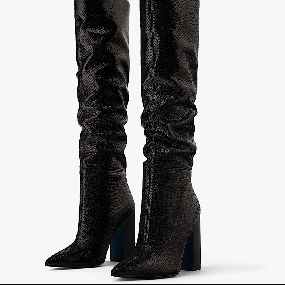 Zara Black Textured Knee-High Heeled Boots